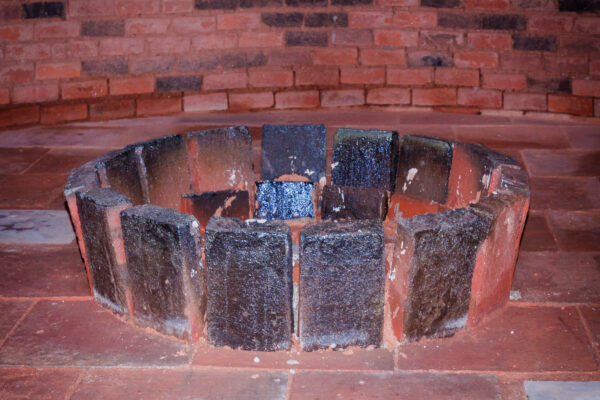 temazcal-tradicional-interior